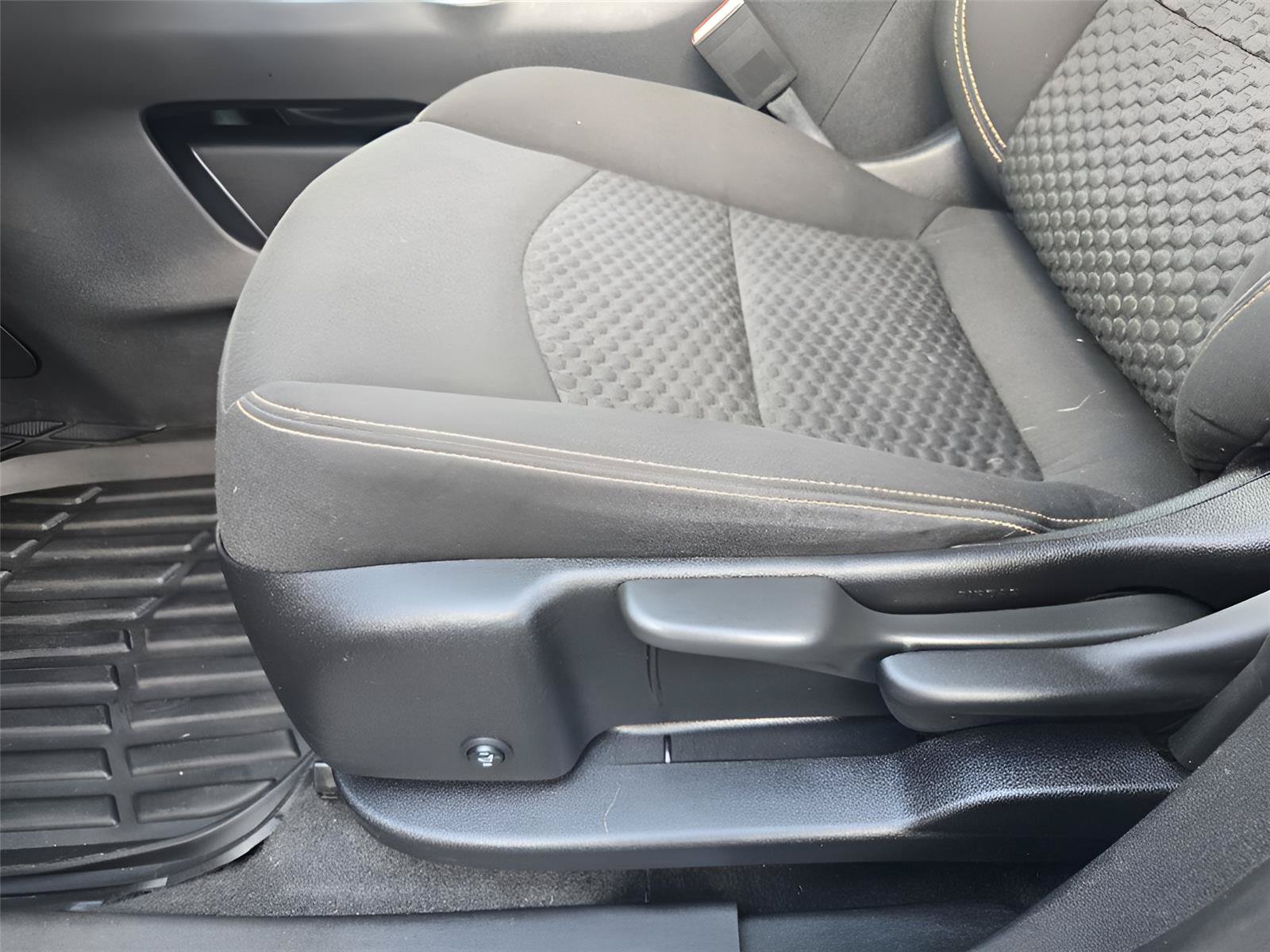 Used 2019 GMC Terrain SLE AWD/4WD image 22