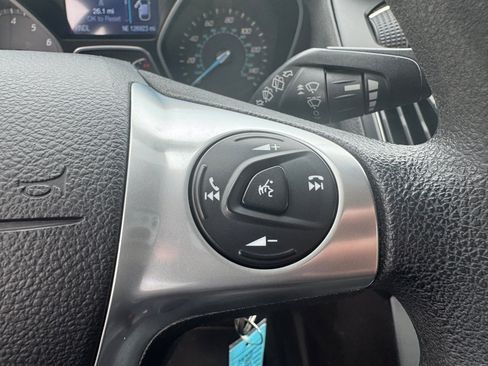 Used 2014 Ford Focus SE w/ SE Winter Package image 21