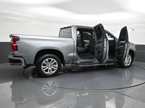 Used 2025 Chevrolet Silverado 1500 LTZ RWD image 35