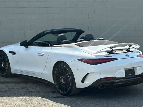 Used 2022 Mercedes-Benz SL 63 AMG 4MATIC image 29