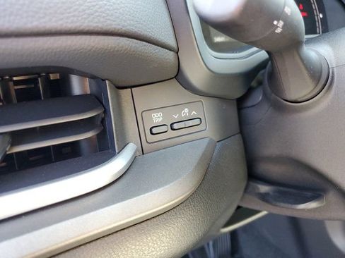 Used 2024 Toyota Grand Highlander XLE image 18