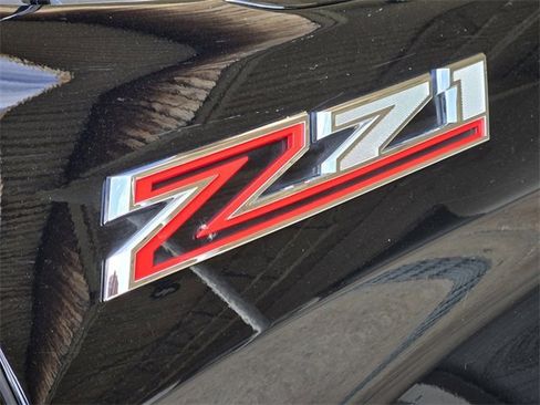 Used 2024 Chevrolet Silverado 1500 LT Trail Boss w/ Protection Package image 18