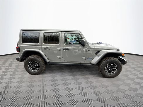 Used 2022 Jeep Wrangler Unlimited Rubicon 4xe image 5