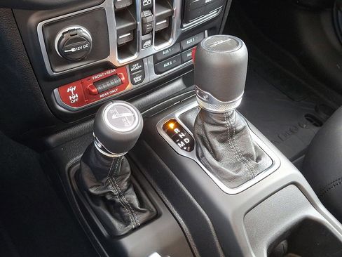 New 2026 Jeep Gladiator Rubicon image 10