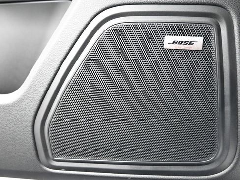 Used 2026 Porsche Macan image 17