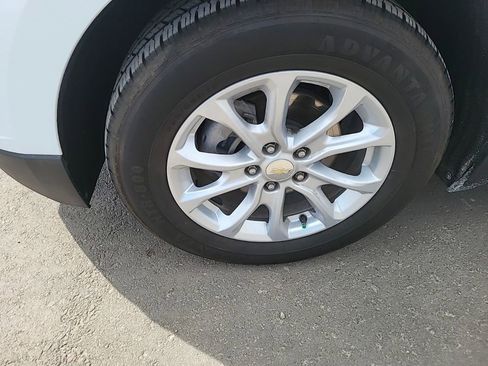 Used 2020 Chevrolet Equinox LT image 16