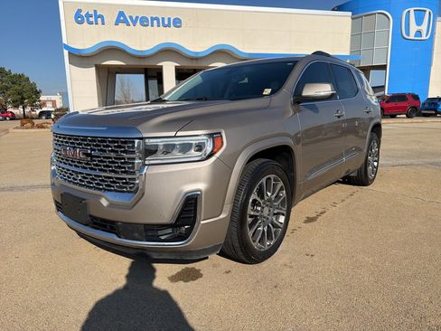 Used 2022 GMC Acadia Denali w/ Denali Ultimate Package image 1