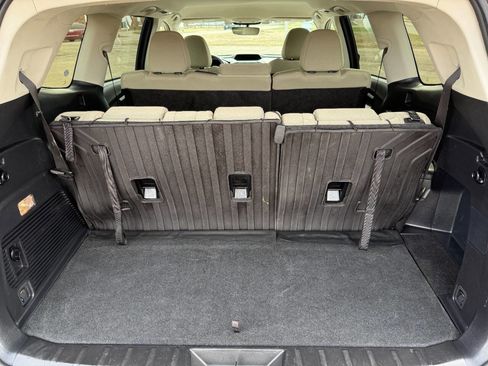 Used 2020 Subaru Ascent Premium w/ Convenience Package image 12