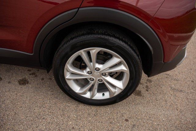 Used 2023 Buick Encore GX Preferred w/ Cold Weather Comfort Package AWD/4WD image 11