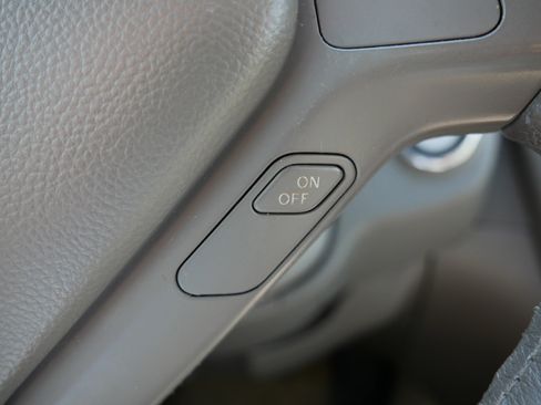 Used 2010 INFINITI G37 x Sedan w/ Premium Pkg AWD/4WD image 32
