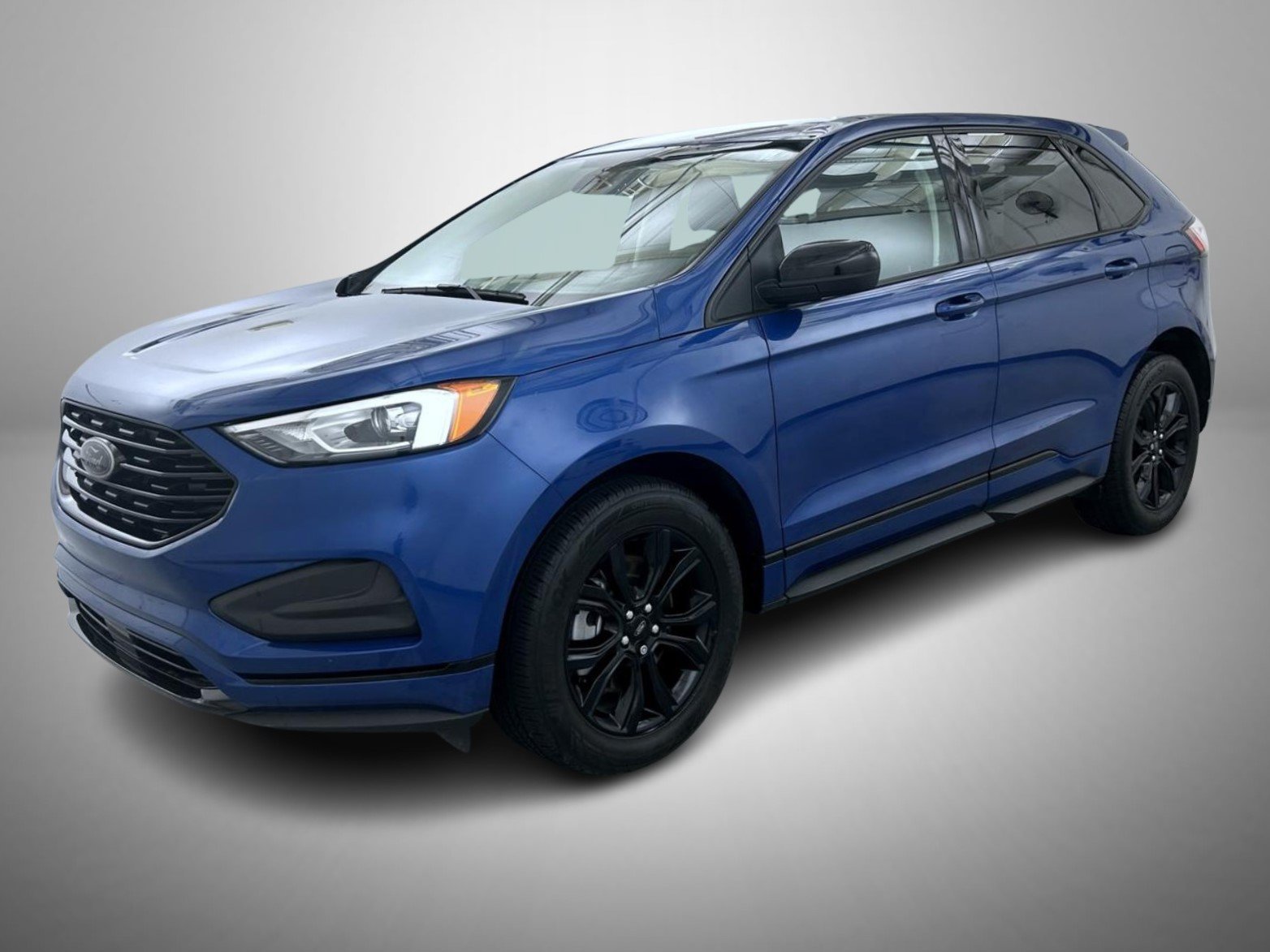Used 2024 Ford Edge SE w/ Black Appearance Package AWD/4WD image 1