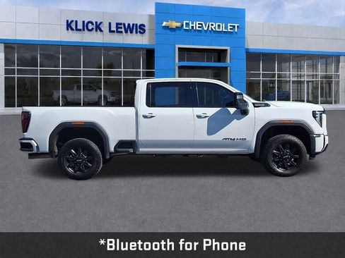 Used 2025 GMC Sierra 2500 AT4 AWD/4WD image 9
