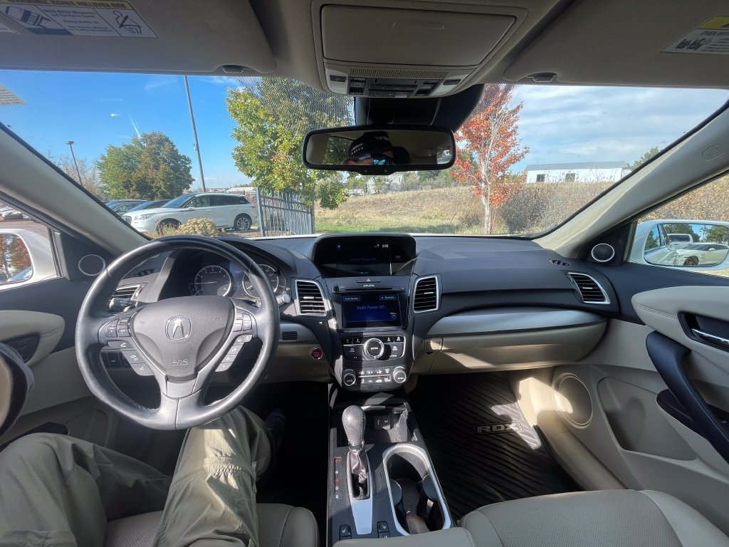 Used 2017 Acura RDX w/ Advance Package AWD/4WD image 4