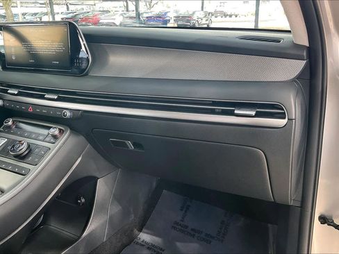 Used 2024 Hyundai Palisade SEL image 16