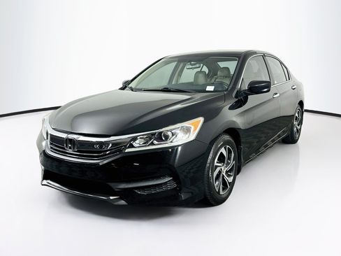 Used 2016 Honda Accord LX image 3
