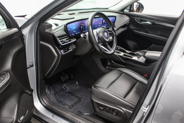 Used 2024 Buick Envision Preferred AWD/4WD image 13
