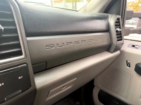 Used 2019 Ford F450 XL w/ XL Value Package image 37