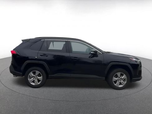 Used 2025 Toyota RAV4 XLE image 8