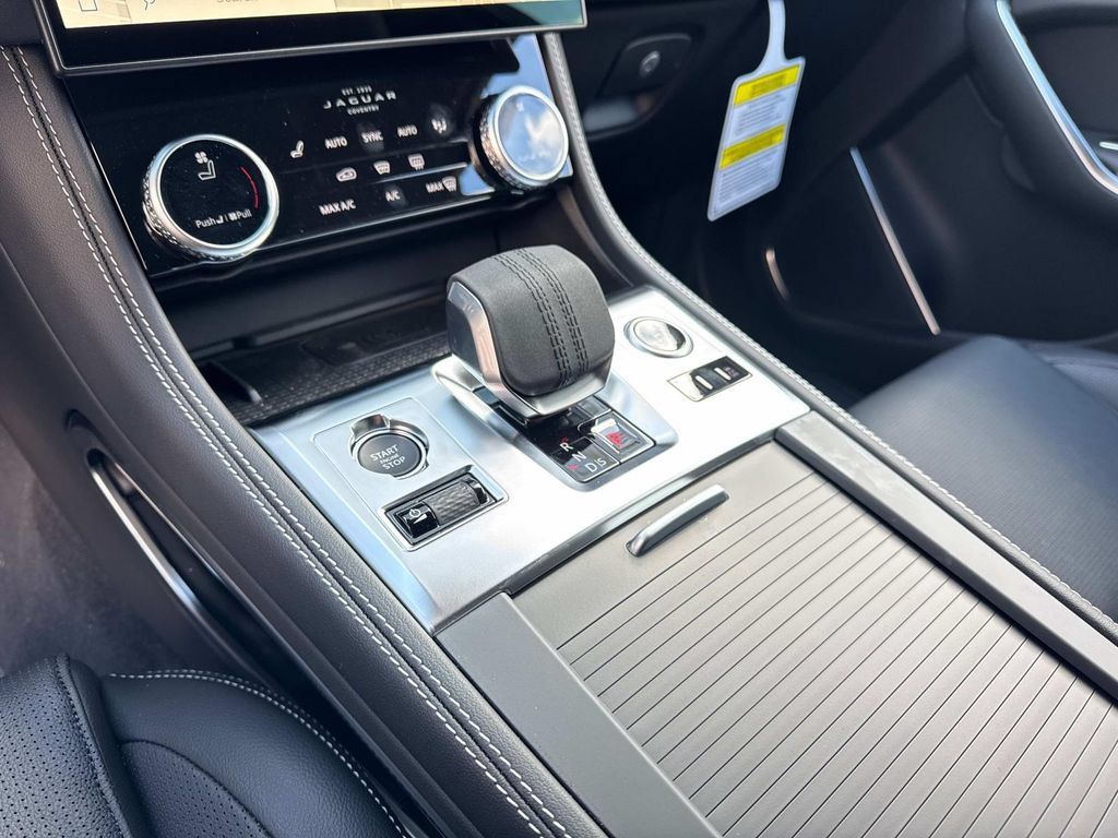 New 2026 Jaguar F-PACE R-Dynamic S AWD/4WD image 25