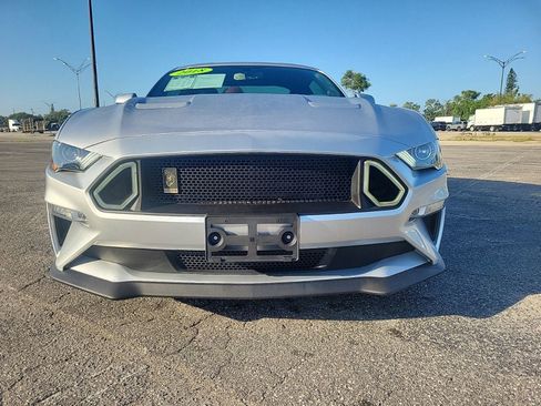 Used 2018 Ford Mustang GT Premium w/ GT Performance Package RWD image 3
