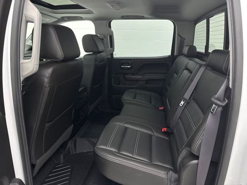 Used 2017 GMC Sierra 2500 Denali w/ Duramax Plus Package AWD/4WD image 43
