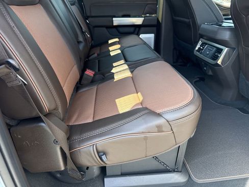 Used 2026 Ford F450 King Ranch w/ Chrome Package AWD/4WD image 15