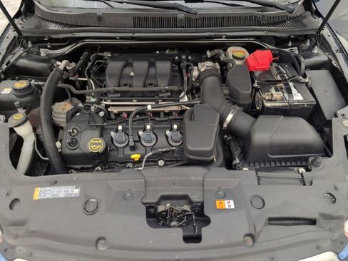 Used 2017 Ford Taurus SEL w/ Equipment Group 201A AWD/4WD image 36