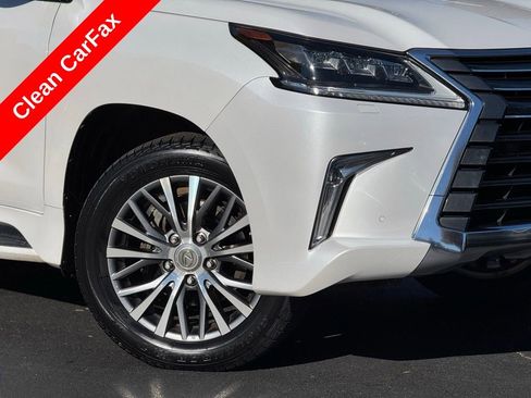 Used 2019 Lexus LX 570 4WD image 6
