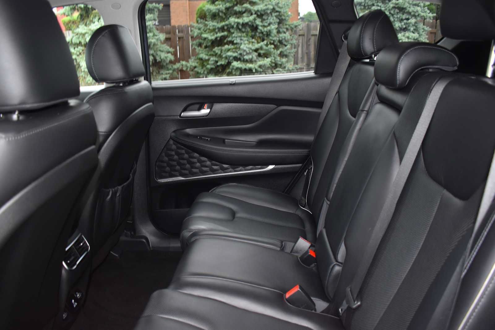 Used 2022 Hyundai Santa Fe Limited w/ Cargo Package AWD/4WD image 12