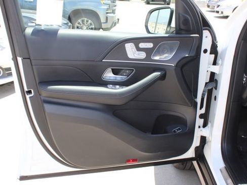 Used 2024 Mercedes-Benz GLE 350 4MATIC image 11