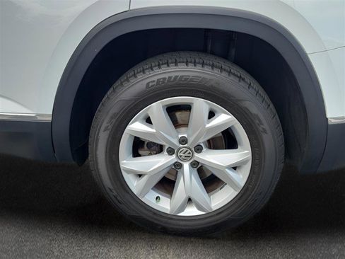 Used 2018 Volkswagen Atlas SEL FWD image 29