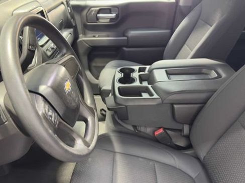 Used 2019 Chevrolet Silverado 1500 Custom w/ Custom Value Package RWD image 21
