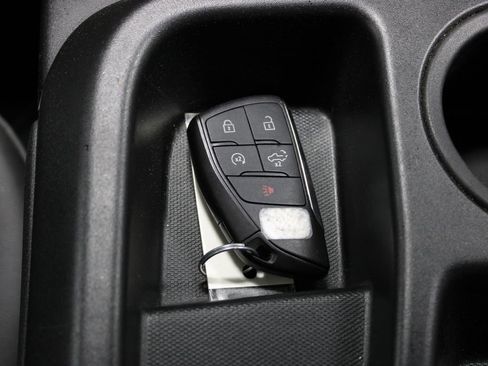 Used 2024 GMC Sierra 1500 SLT image 46