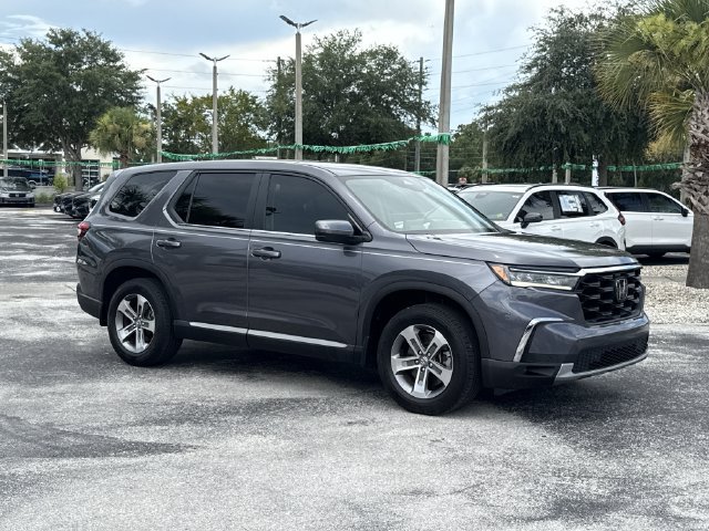 Used 2025 Honda Pilot EX-L image 5