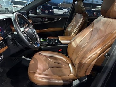 Used 2023 Lincoln Nautilus Reserve w/ Monochromatic Package image 13