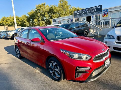 Used 2021 Kia Forte LXS FWD image 8