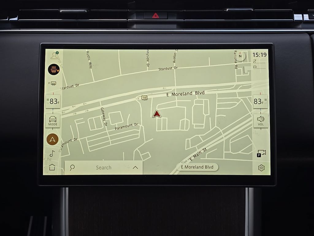 New 2025 Land Rover Range Rover SE AWD/4WD image 16