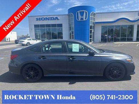Used 2024 Honda Civic Sport image 8