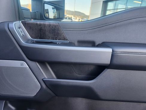 Used 2025 Ford F350 Lariat w/ Camper Package image 26