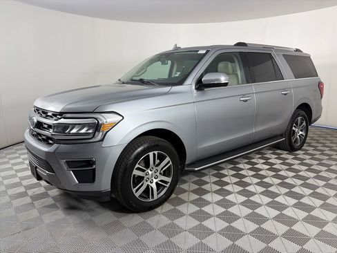 Certified 2023 Ford Expedition Max Limited AWD/4WD image 3
