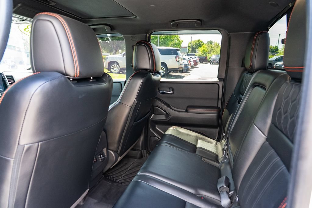 Used 2023 Nissan Frontier PRO-4X w/ Pro-4X Premium Package AWD/4WD image 27