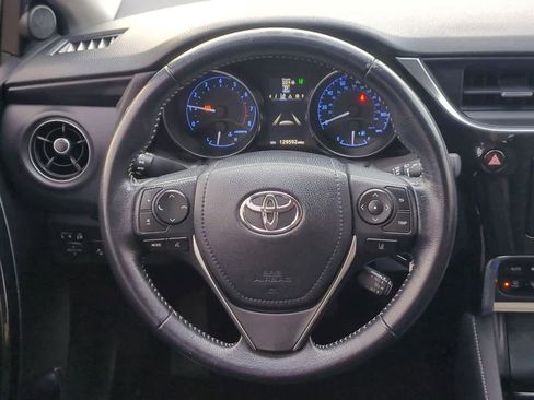 Used 2017 Toyota Corolla iM image 21