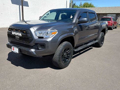 Certified 2022 Toyota Tacoma SR w/ SR Convenience Package RWD image 1