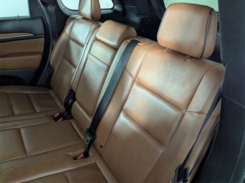 Used 2012 Jeep Grand Cherokee Overland image 17