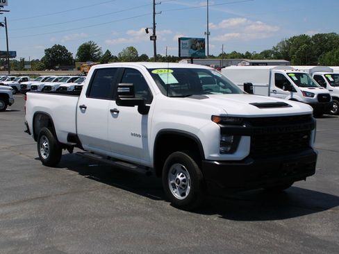 Used 2022 Chevrolet Silverado 2500 W/T w/ WT Convenience Package RWD image 3