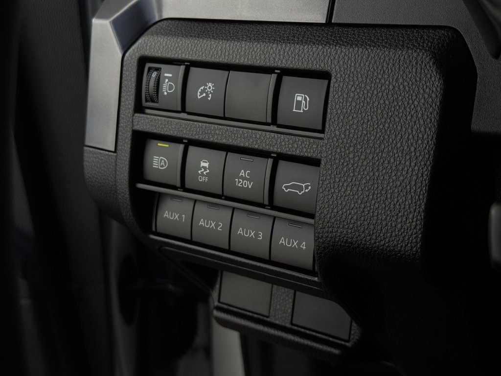 Certified 2025 Toyota 4Runner TRD Off-Road Premium AWD/4WD image 13