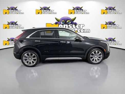 Used 2019 Cadillac XT4 Premium Luxury image 4