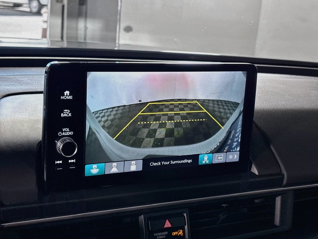 Used 2024 Honda Pilot Touring image 17