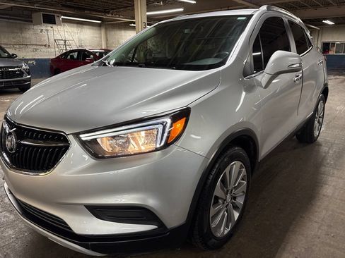 Used 2019 Buick Encore Preferred FWD image 1