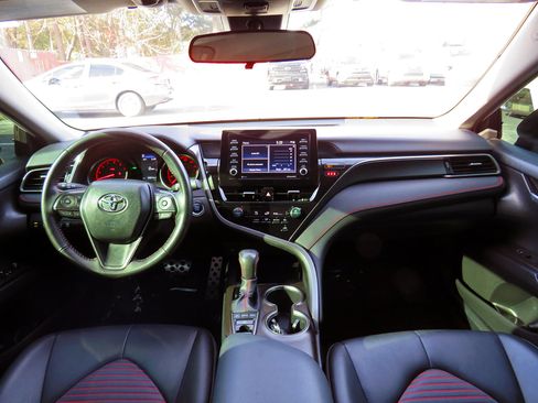 Used 2023 Toyota Camry XSE image 17